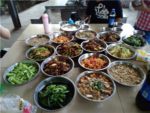 野炊食材可以做幾個(gè)菜？能吃飽嗎？